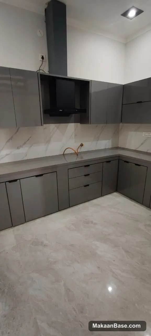 House for Rent in Alpha City Residential view 4