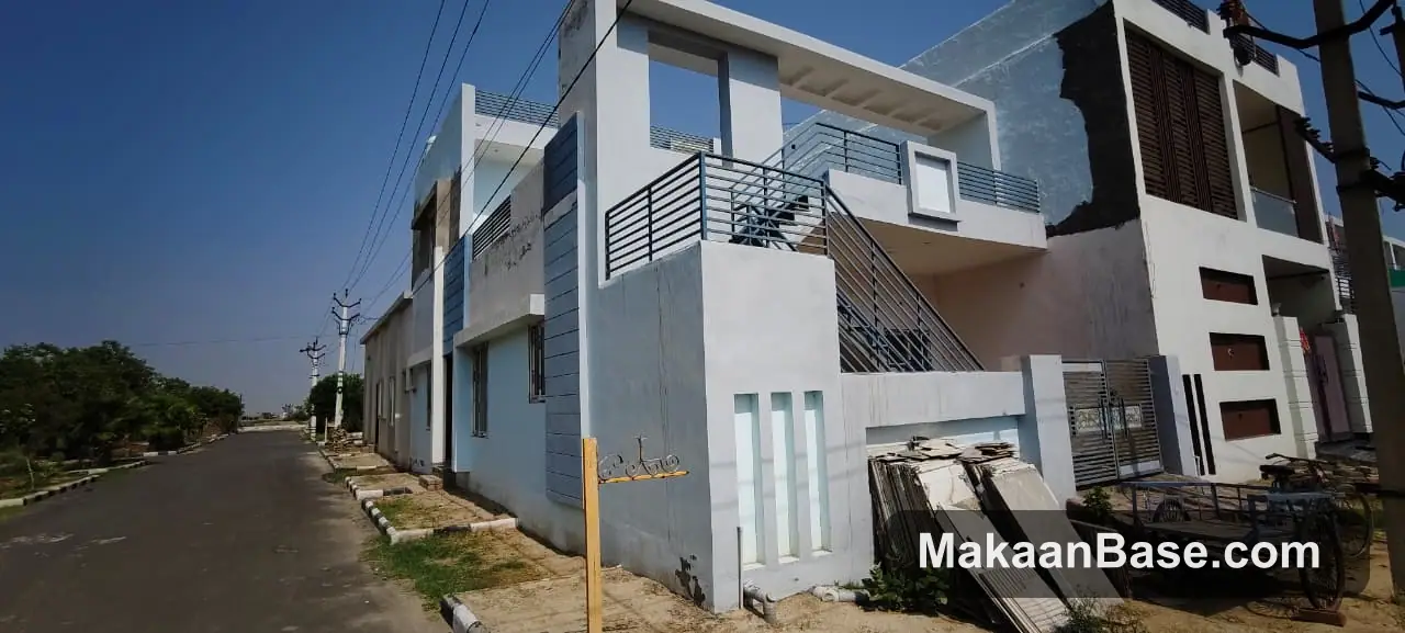 House for Sale in Green town view 2