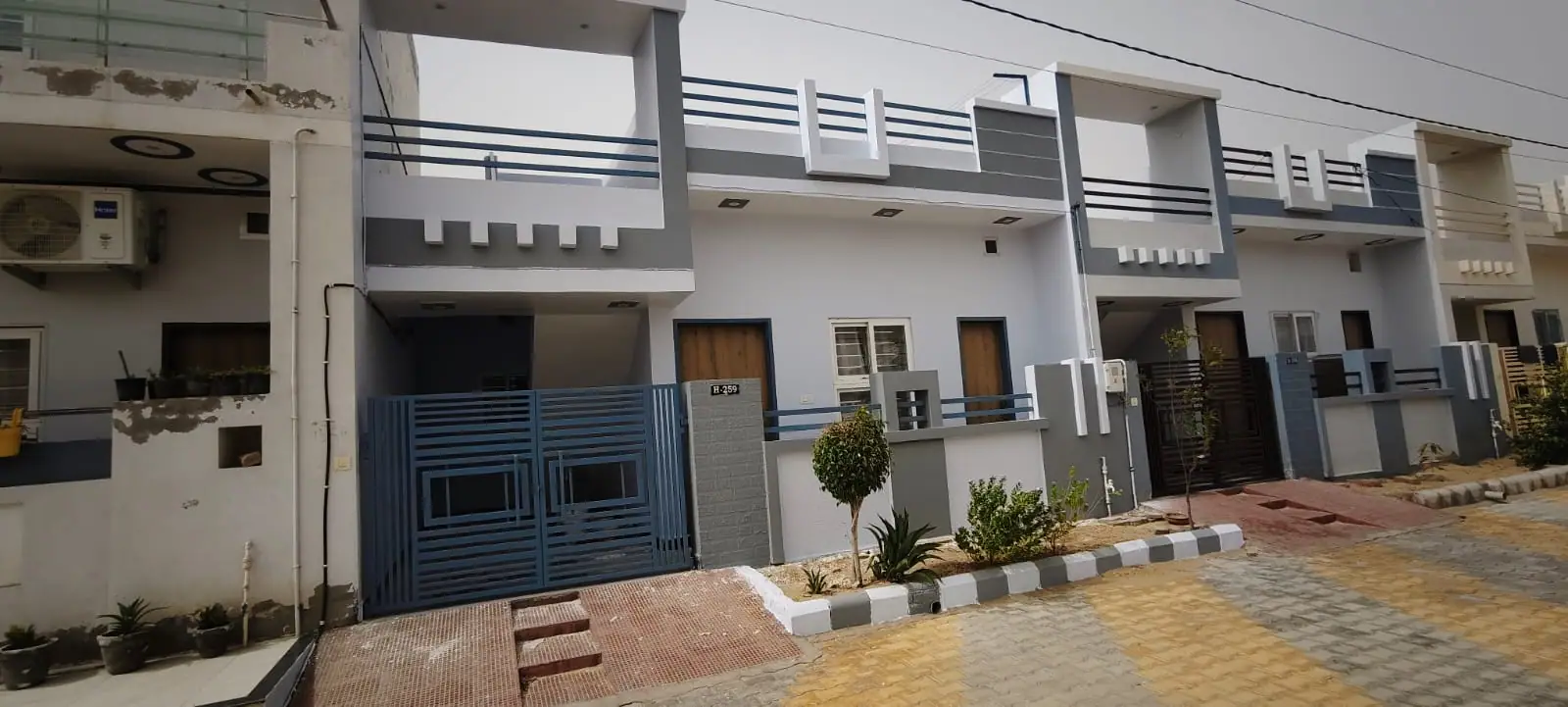 House for Sale view 2