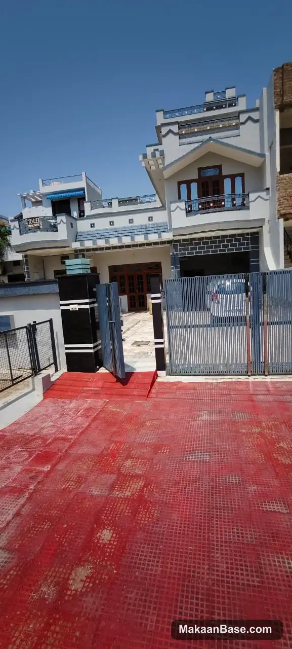 House for Rent in Housing board