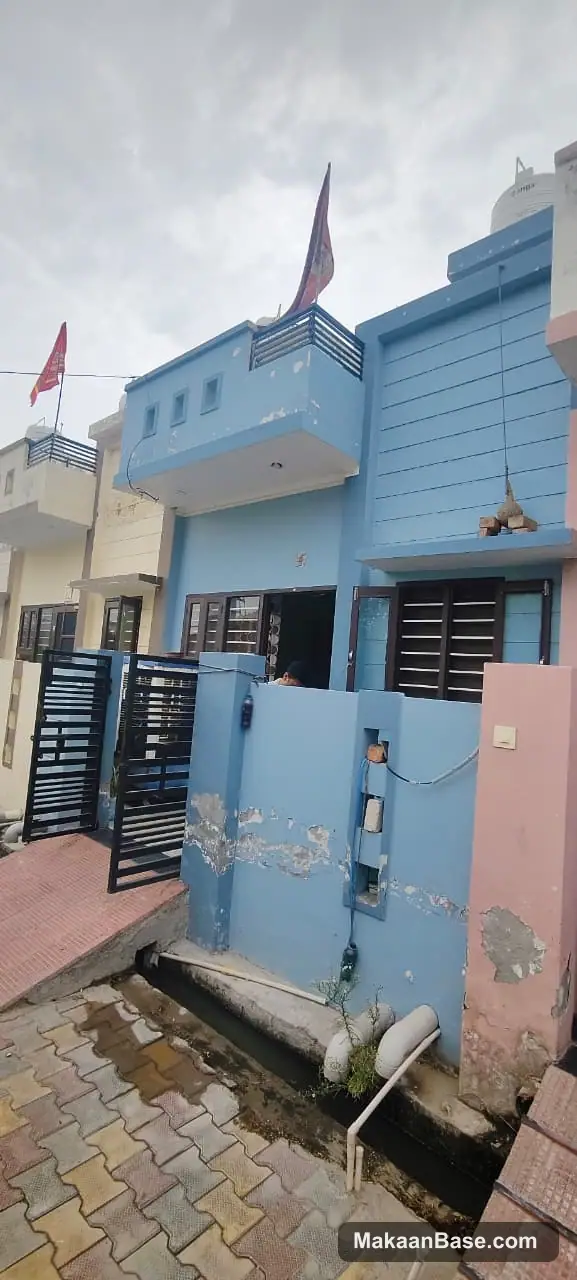 House for Sale in Aadarsh colony view 3