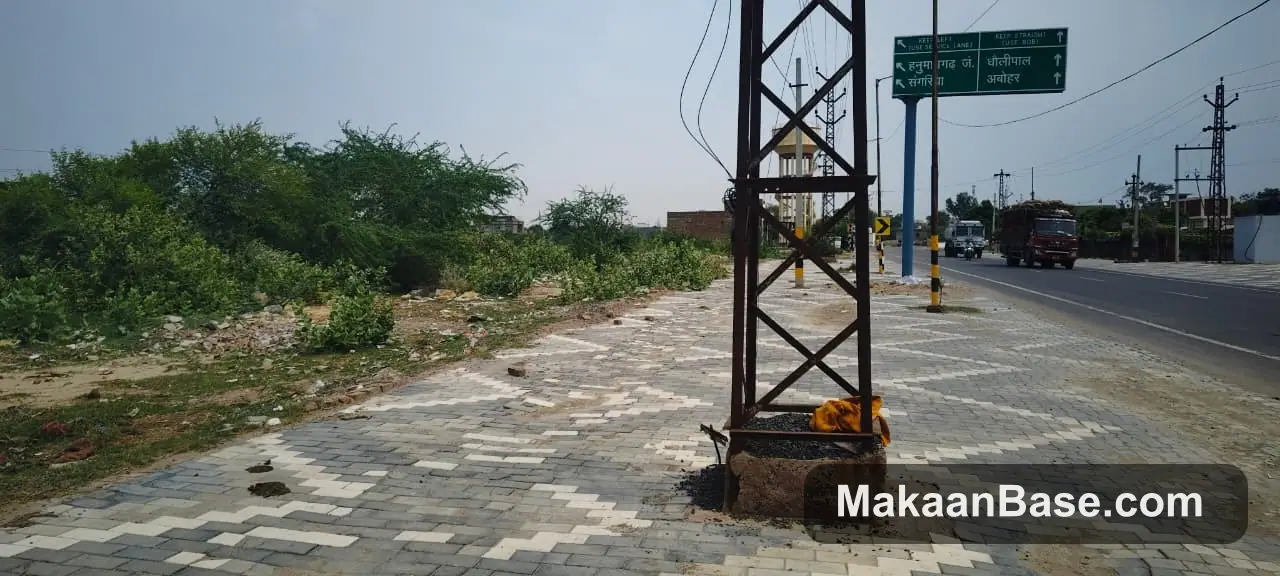Commercial Space for Sale in Satipura road view 2
